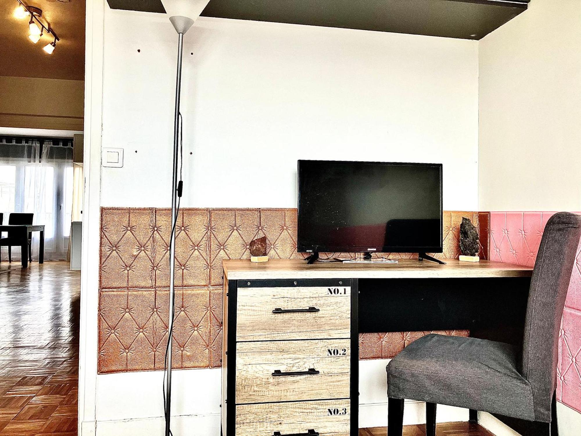 Parisian Lounge 8 Pers Front Station Apartment Вилмомбл Екстериор снимка