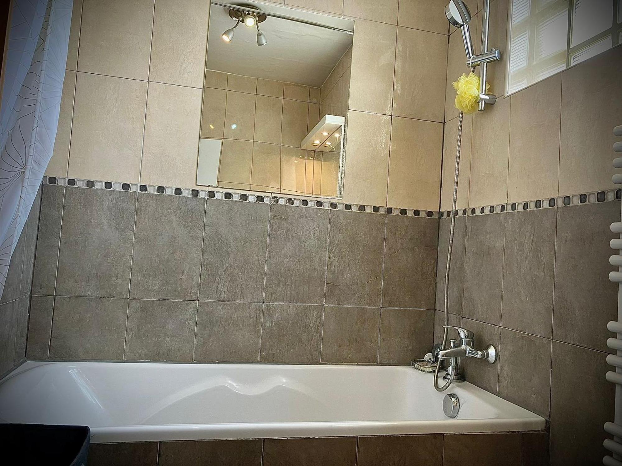Parisian Lounge 8 Pers Front Station Apartment Вилмомбл Екстериор снимка