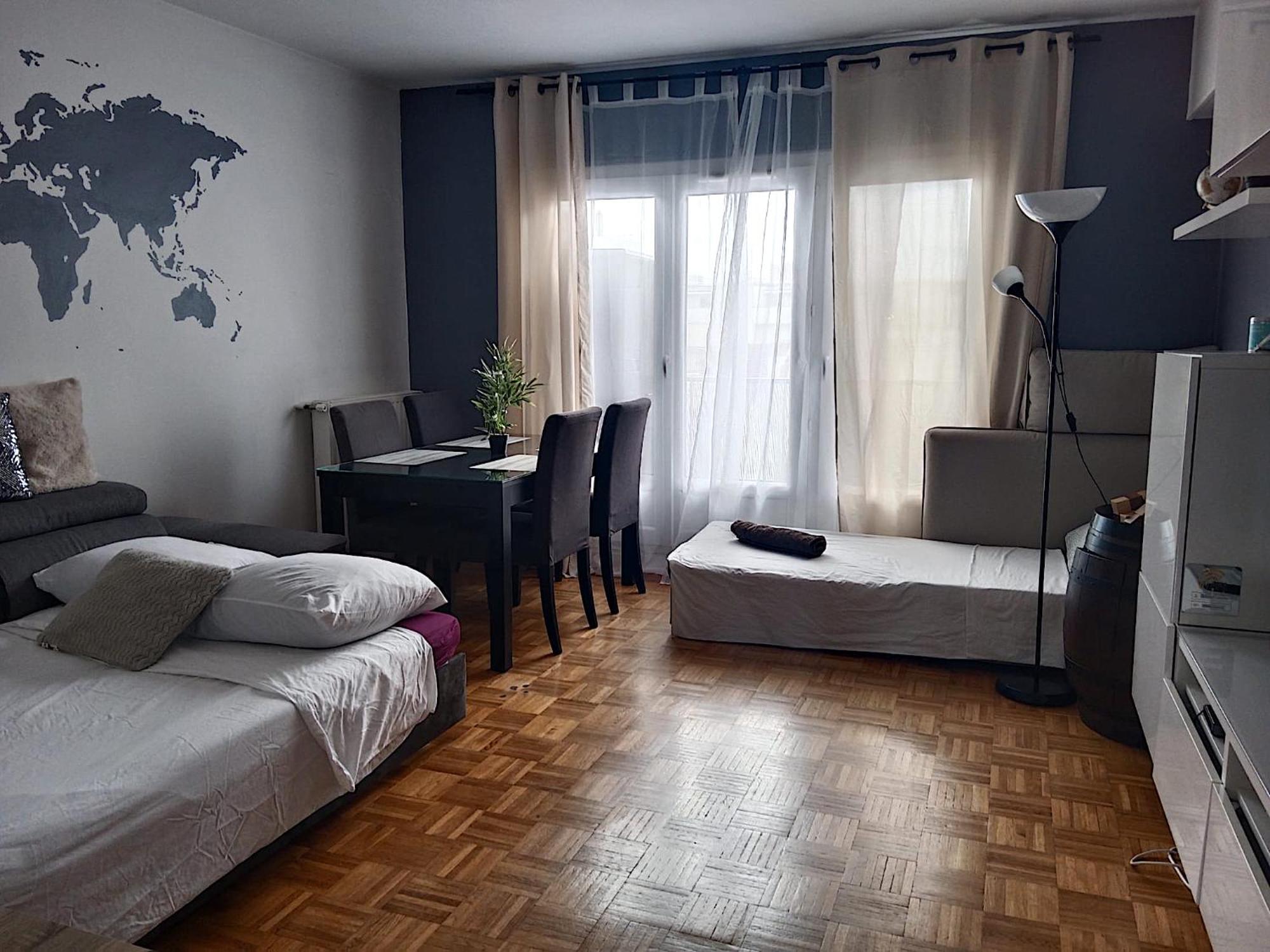 Parisian Lounge 8 Pers Front Station Apartment Вилмомбл Екстериор снимка